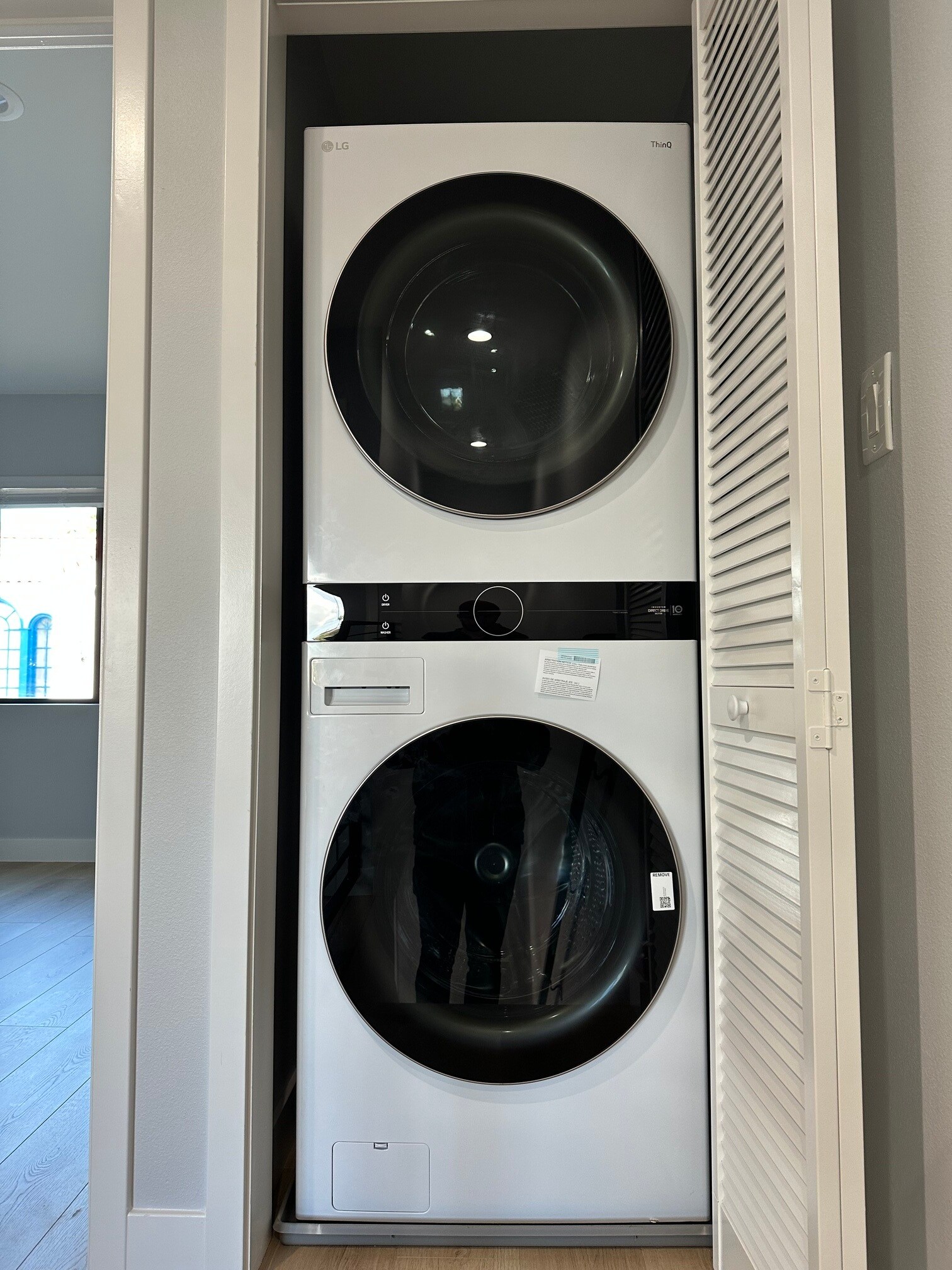 Building Photo - 826 Rose Ave