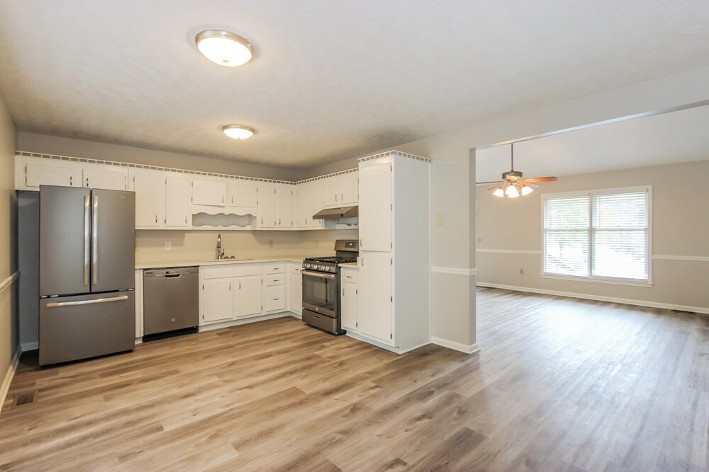 Building Photo - 10 Beaverdam Ct
