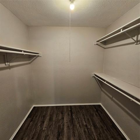 Building Photo - 3937 O'Hare Dr
