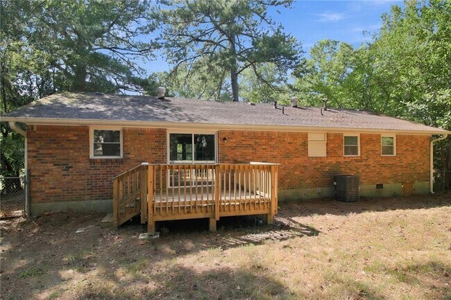 Building Photo - 10200 Top Tree Ct