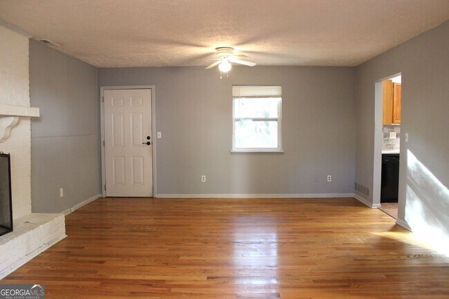 Building Photo - 6941 Vesta Brook Dr