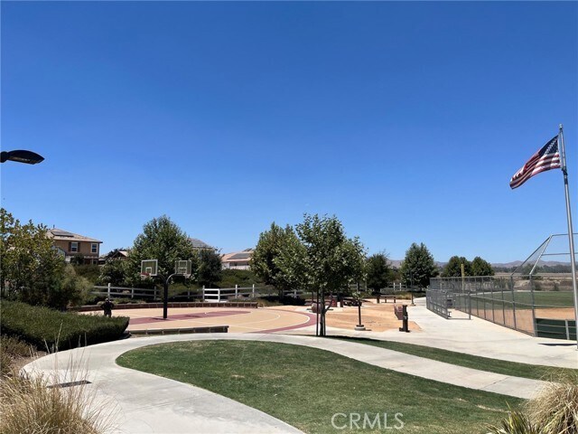 Building Photo - 160 Yosemite Ave