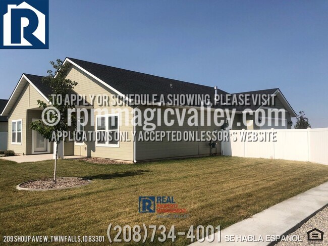 Building Photo - New 3 Bed 2 Bath home