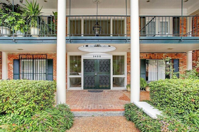 Building Photo - 3400 Timmons Ln