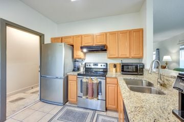 Building Photo - 2355 Ribault Scenic Dr