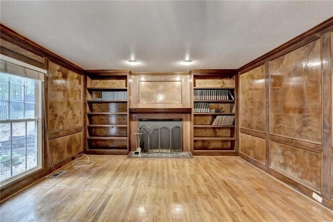 Building Photo - 478 Guilford Cir