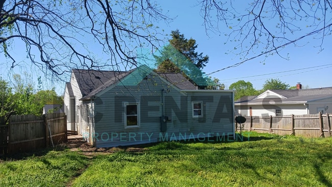 Building Photo - 1209 Gordon St