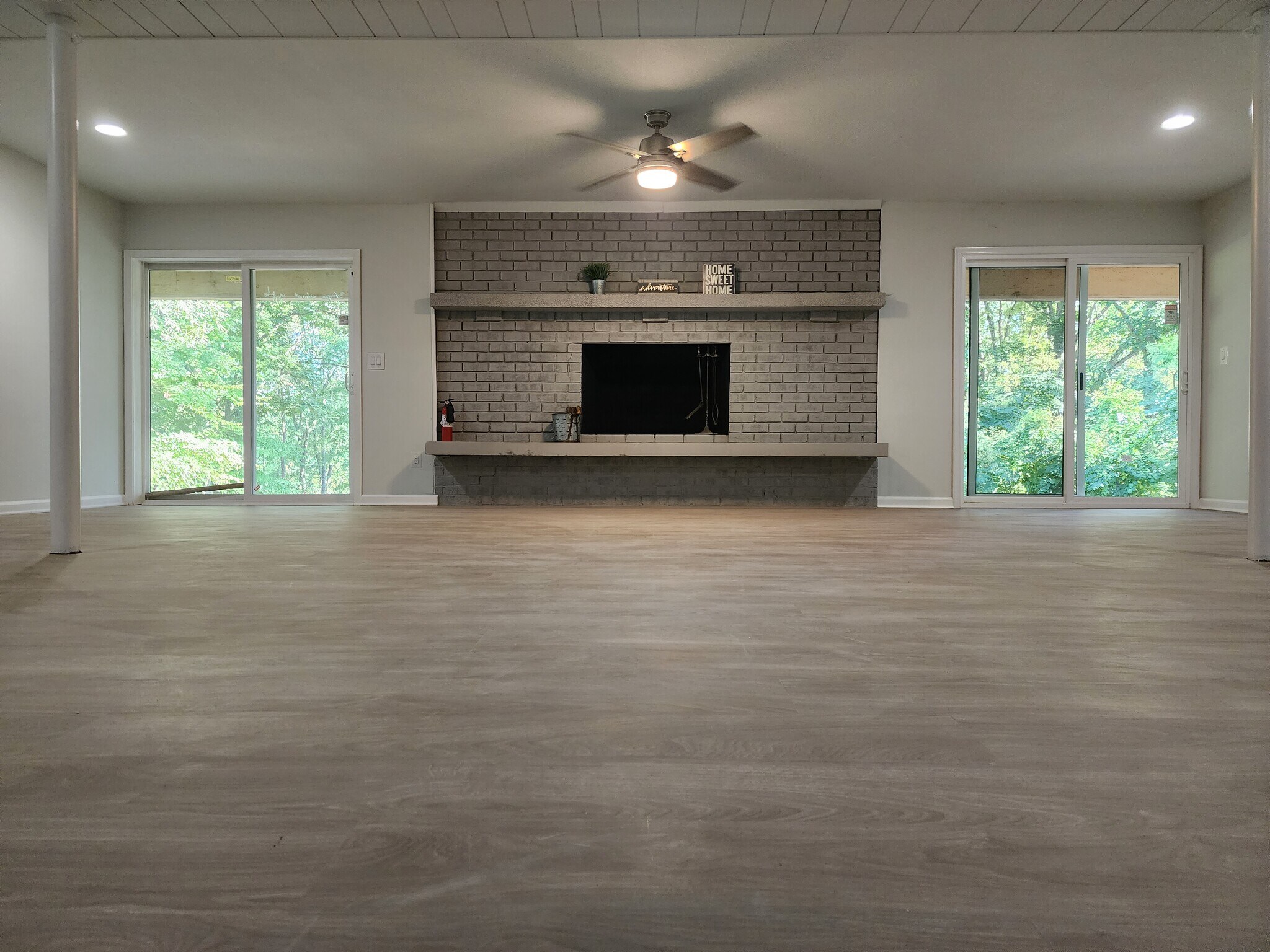 Building Photo - 17651 Graham St