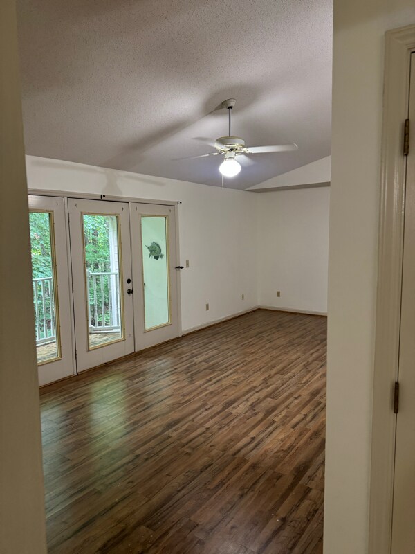 Building Photo - 5928 W Friendly Ave