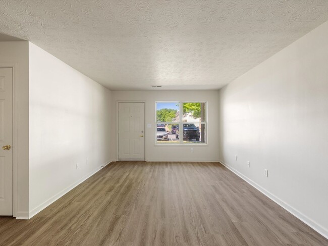 Building Photo - 3 Bedroom Limited Supply******Minutes from...