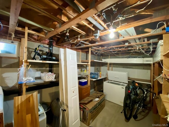 Building Photo - 404 Mountain Laurel Dr