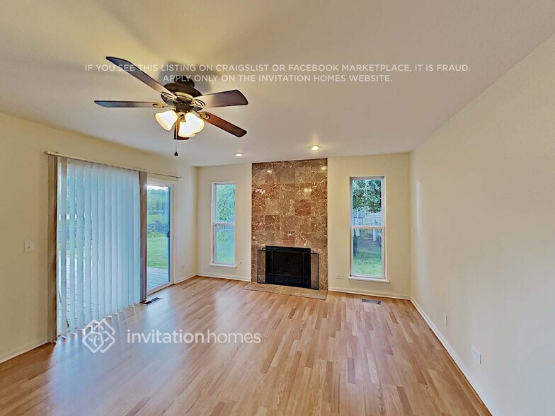 Building Photo - 1120 Stonebridge Ct