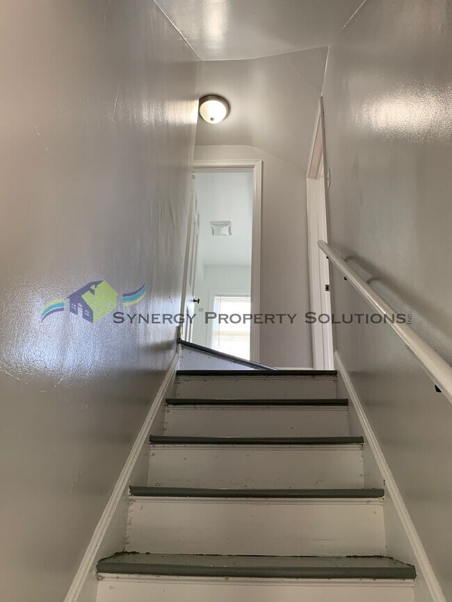 Building Photo - Own your OWN Home for less than rent!