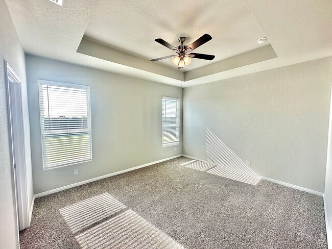 Building Photo - Luxury 2-Story, 4-Bed/ 2.5-Bath Duplex in ...