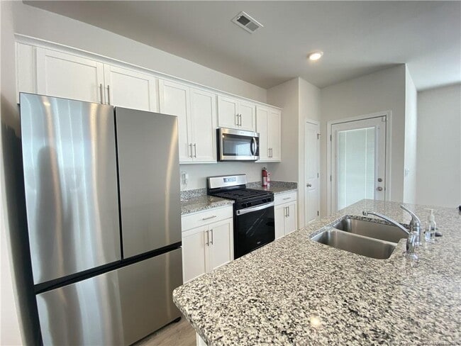 Building Photo - 232 David Hl Dr