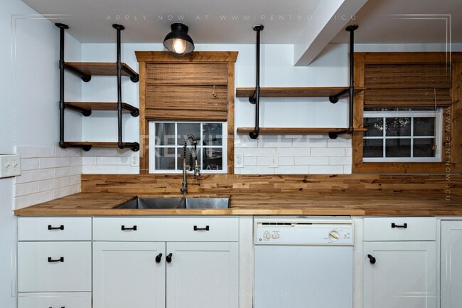 Building Photo - Charming Foley Bungalow with Timeless Character and Plenty of Storage!