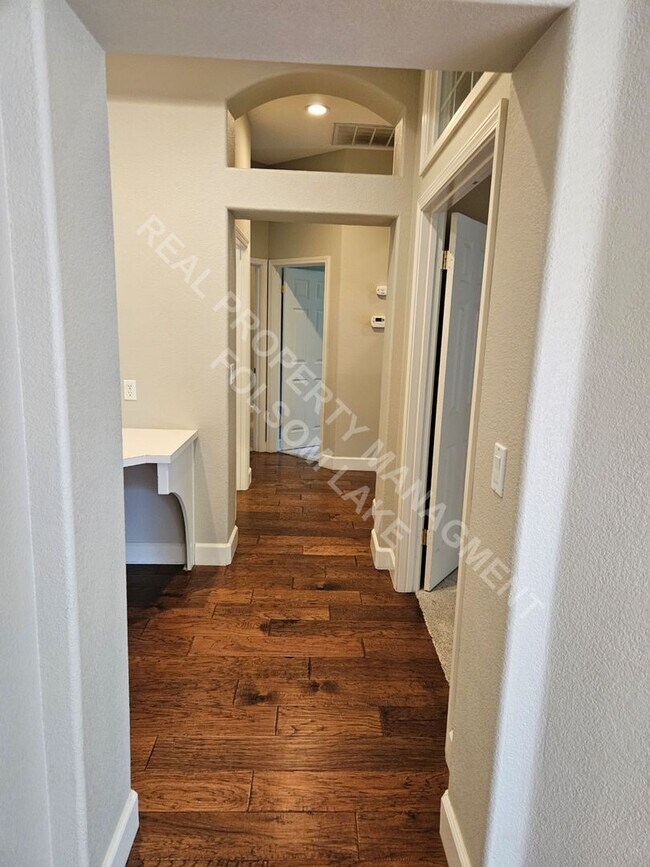 Building Photo - 4-Bedroom Single-Story Home in Briggs Ranch