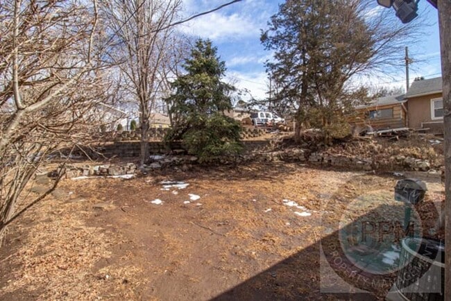 Building Photo - Newly listed 3Bd/1Ba House | Near Midtown: Modern Touches!