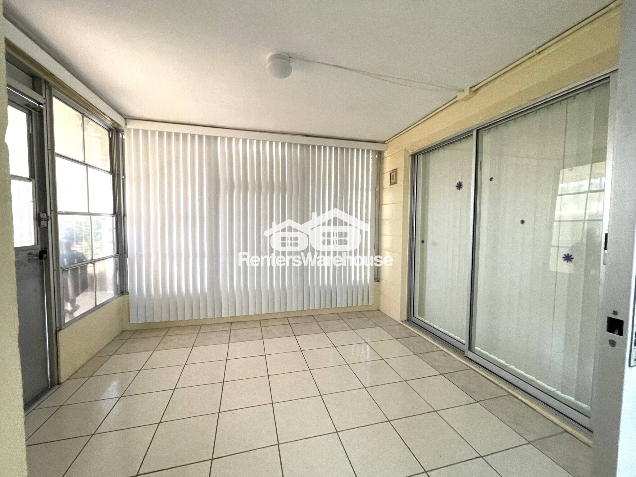 Building Photo - 3137 Coldwell Dr