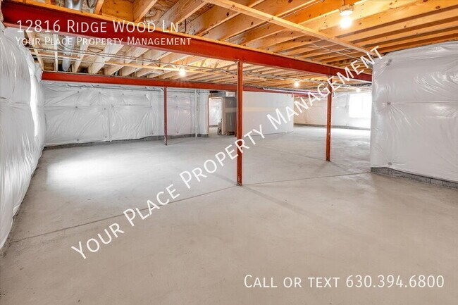 Building Photo - 12816 Ridge Wood Ln