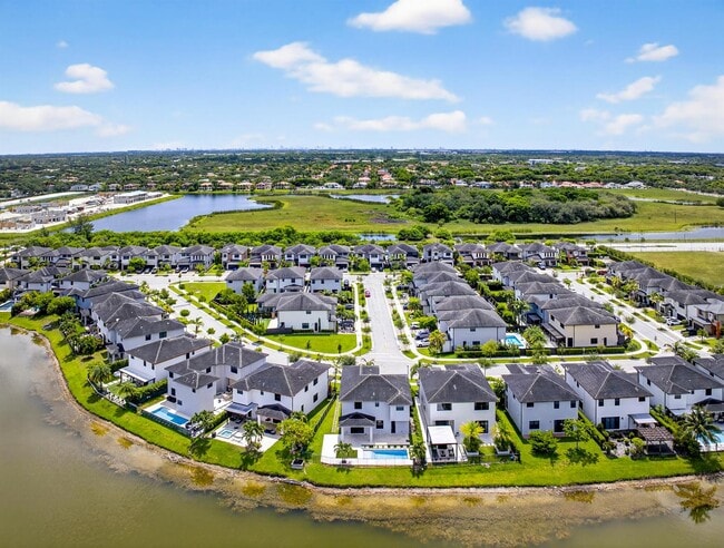 Building Photo - Northwest 88th Avenue, Miami Lakes, FL 33018 - 4 BR 3.5 BA single-family home