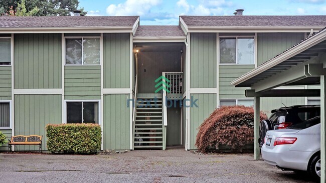 Primary Photo - 2 BED & 2 BATH CONDO FOR RENT