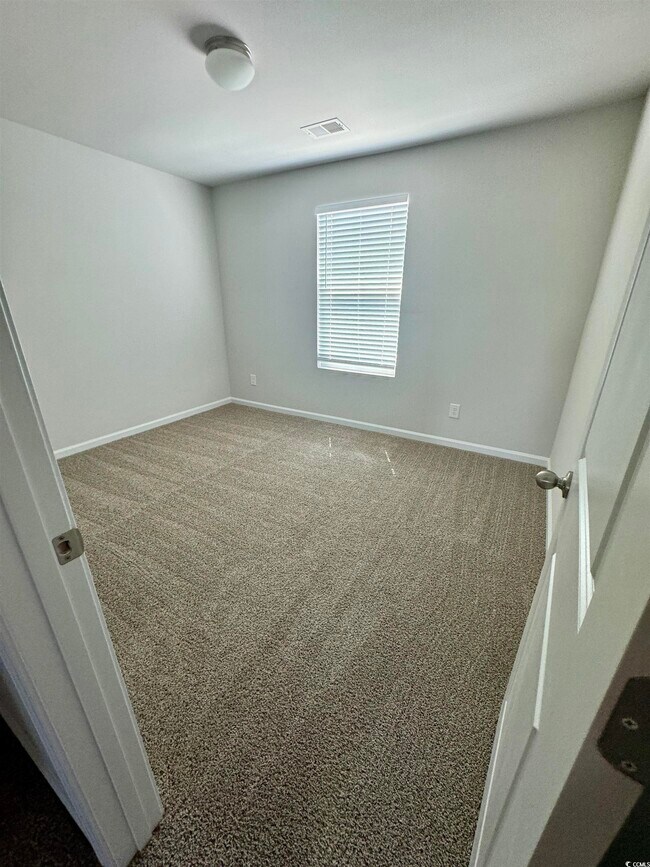 Building Photo - 210 Foxford Dr