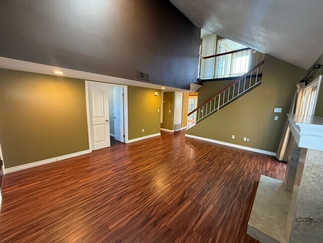 Building Photo - Gorgeous and Upgraded 4 Bed, 2.5 Bath Two-...