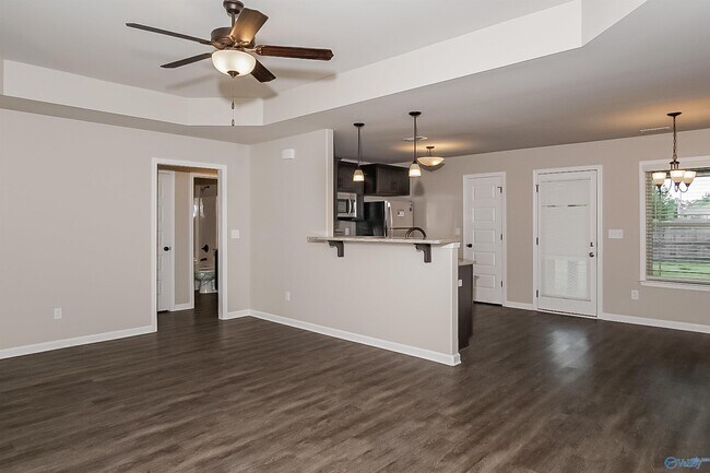 Building Photo - 109 Eagles Watch Ct