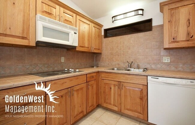 Building Photo - 3520 Brandywine St