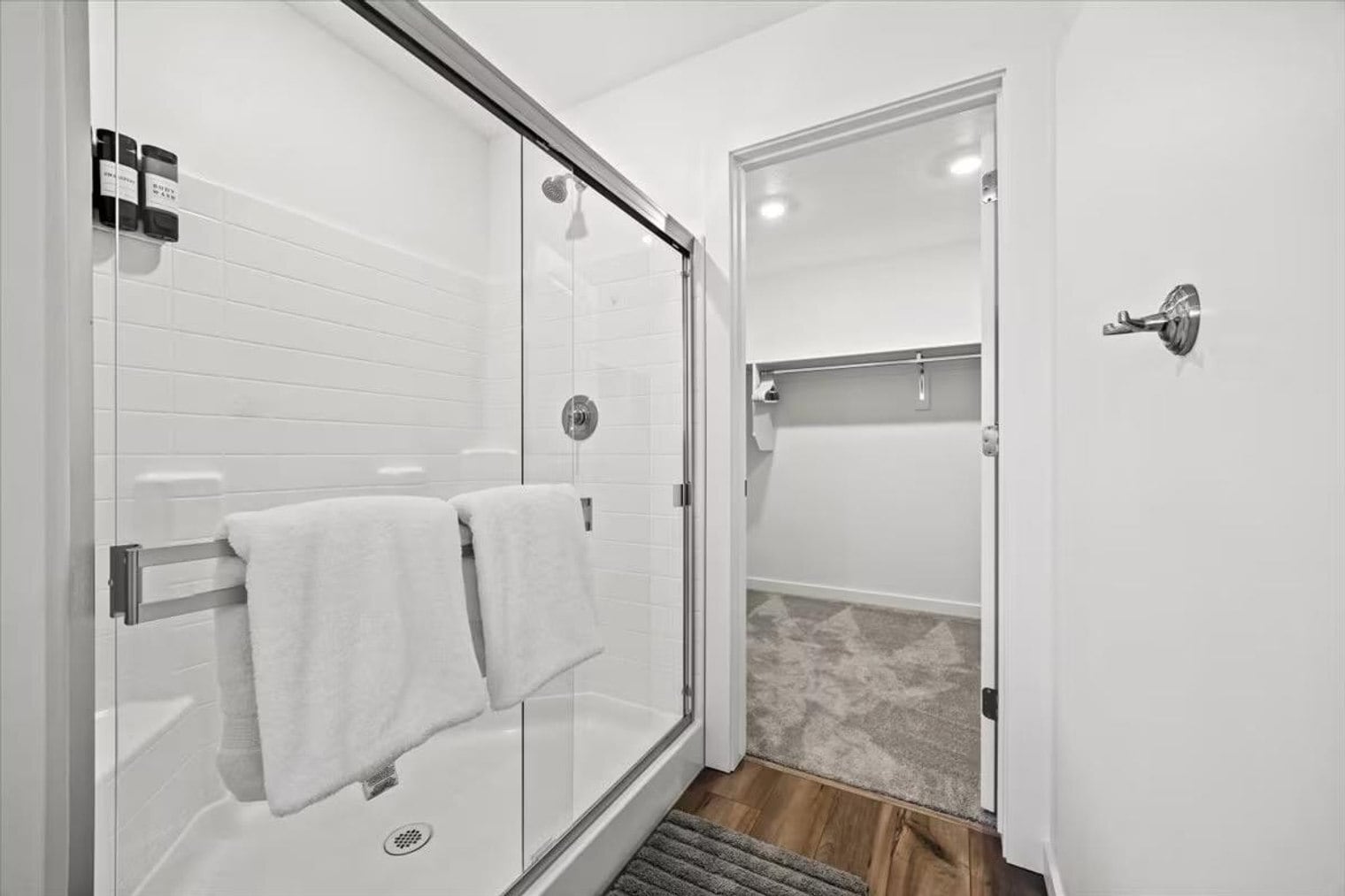 Building Photo - 195 N Nursery Ave