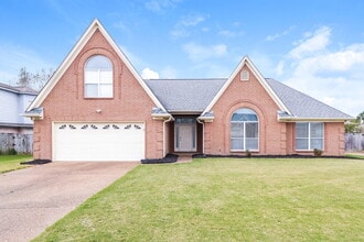 Building Photo - 6411 Braybourne Pl