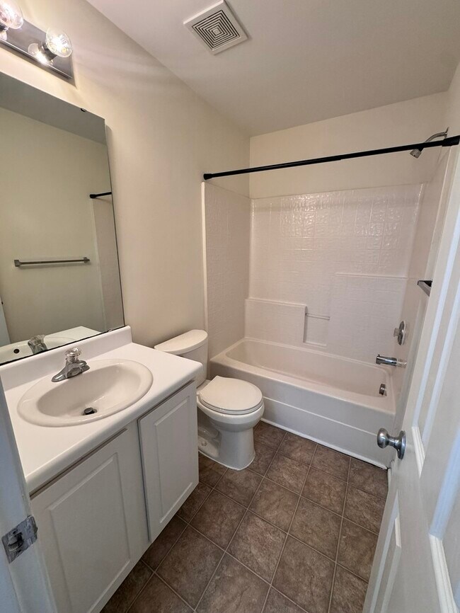 Building Photo - Classic 4-Bedroom Home in McKinley Mill