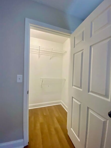 Building Photo - 1114 Maple Tree Ln