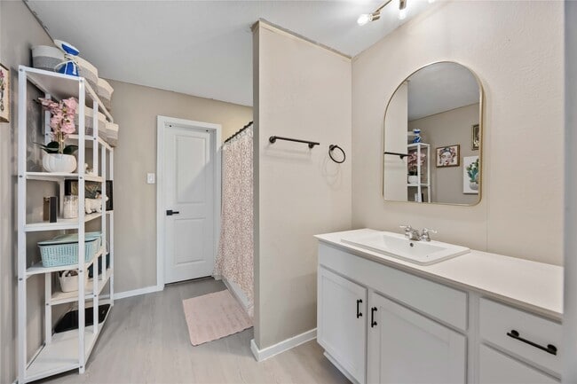 Building Photo - 3331 Aspen Stream Dr