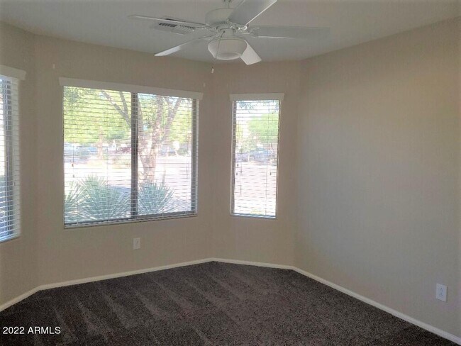 Building Photo - 29445 N Pyrite Ln