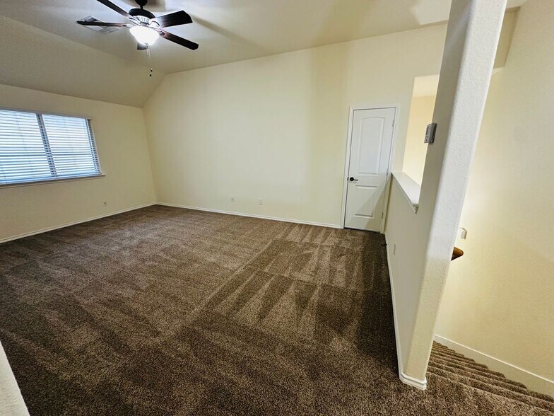 Building Photo - 132 Buckskin Way