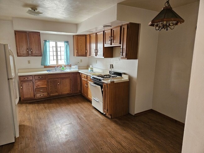 Building Photo - 1727 Carey Way