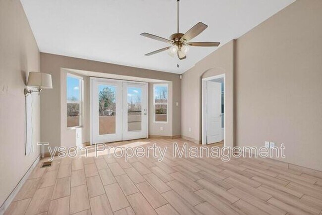 Building Photo - 10332 Calle Hermosa Pl NW