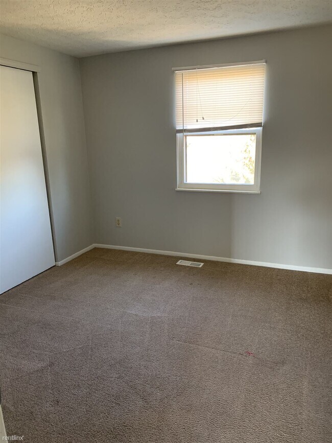 Building Photo - 2 br, 1.5 bath Condo - 3014 Sawdust Lane