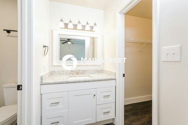 Building Photo - 3 Bedroom Pet-Friendly Home in WINSTON SAL...