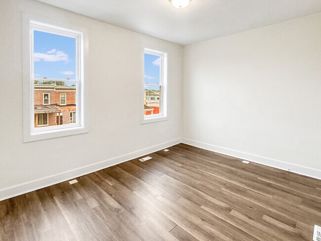 Building Photo - 2217 Riggs Ave