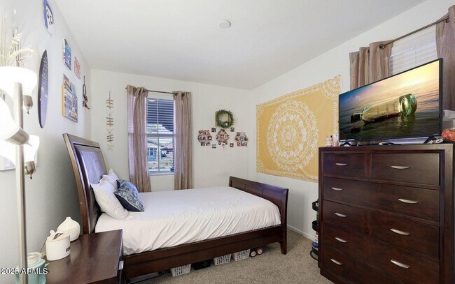 Building Photo - 20839 W Elm Way