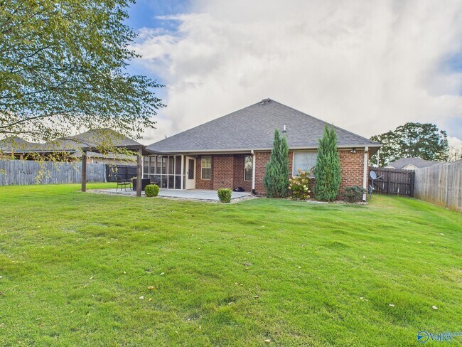 Building Photo - 13291 Arbor Ridge