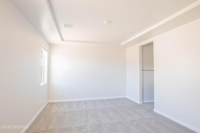 Building Photo - 5017 Sand Strm Rd