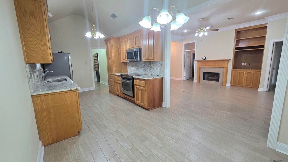 Building Photo - 282 Allan Dr