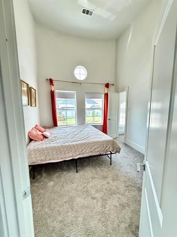 Building Photo - 4878 Limousine Ln