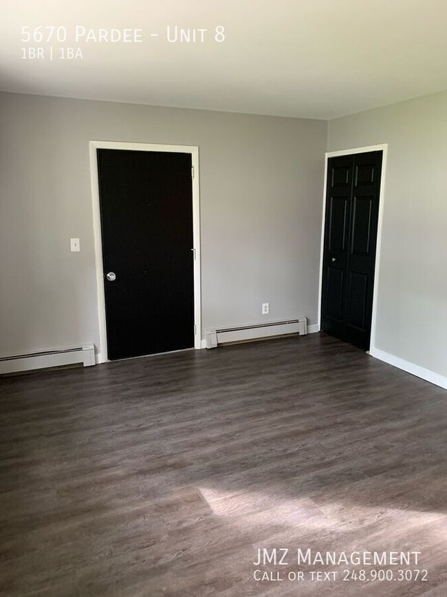 Building Photo - BEAUTIFUL 1 BED 1 BATH UPPER UNIT