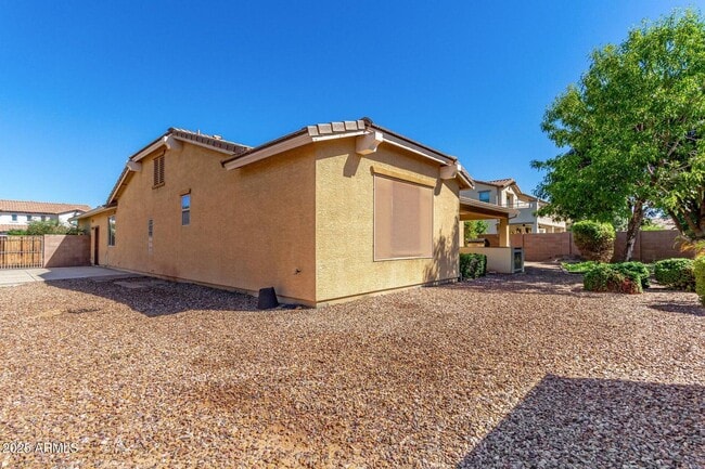 Building Photo - 2585 E Carob Dr