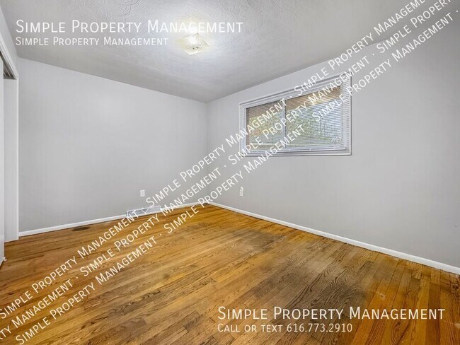 Building Photo - 2819 Peckheath Rd SW